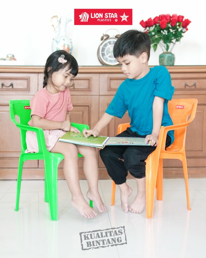 Kursi Plastik Anak Sandaran Lion Star EC-3 Child Armrest Chair | Kursiplastik.id